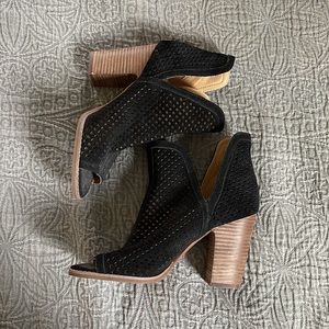 Lucky Brand heels